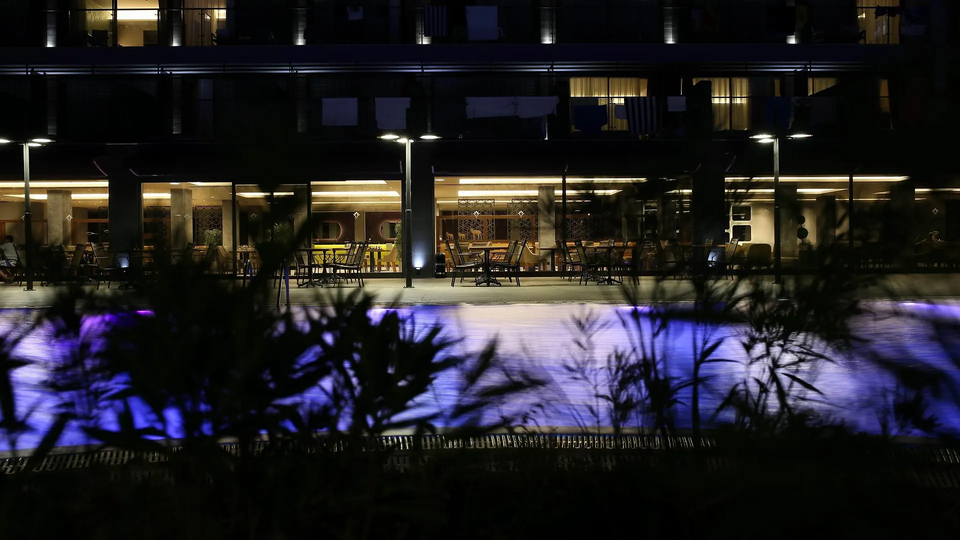 Mirage World Hotel İçmeler Türkei