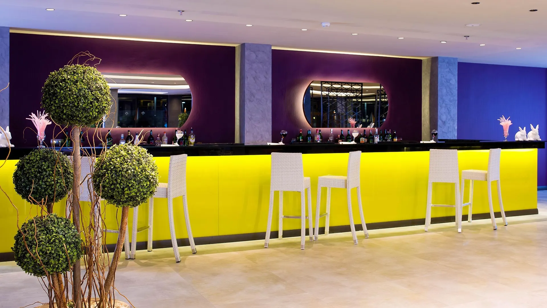 Mirage World Hotel İçmeler 4*,