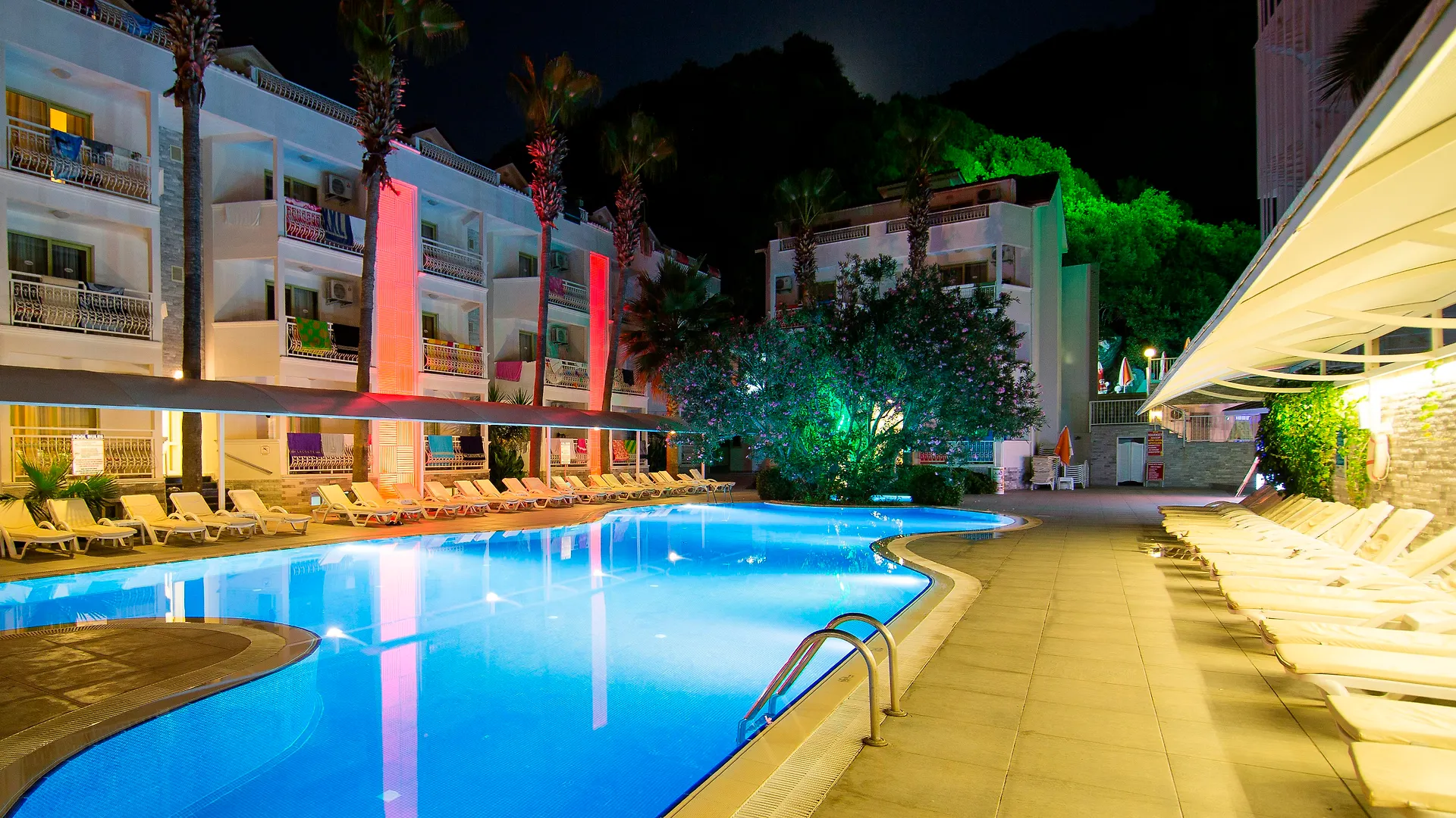 Mirage World Hotel Icmeler