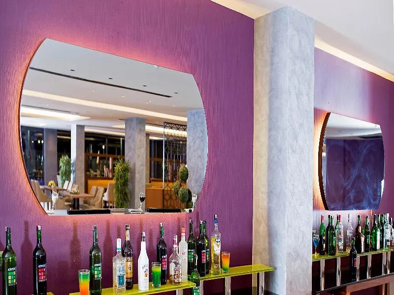 Mirage World Hotel İçmeler